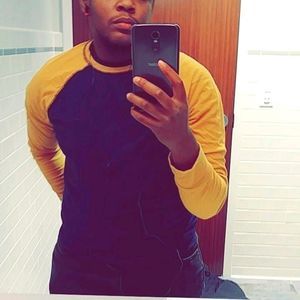 Meet your Posher, Axel